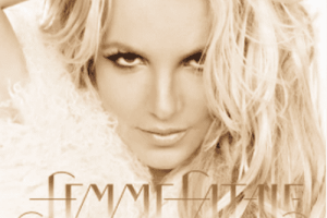 【专享】Femme Fatale (Deluxe Version)